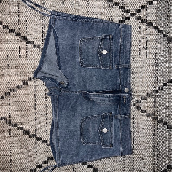 Cargo denim shorts - Picture 3 of 4